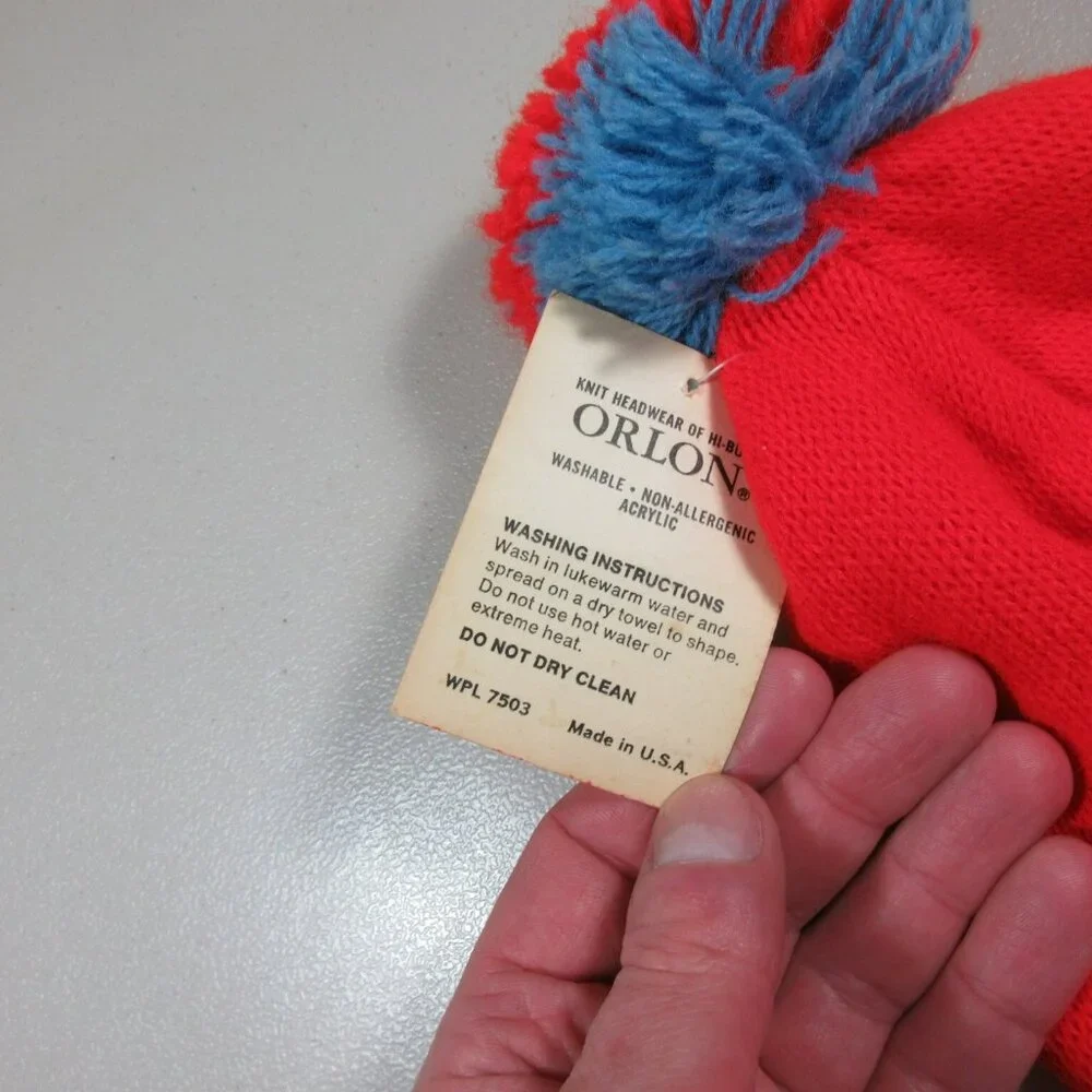 Headwear of Hi-bulk youth red an blue Huskies cuffed pom beanie winter hat NWT